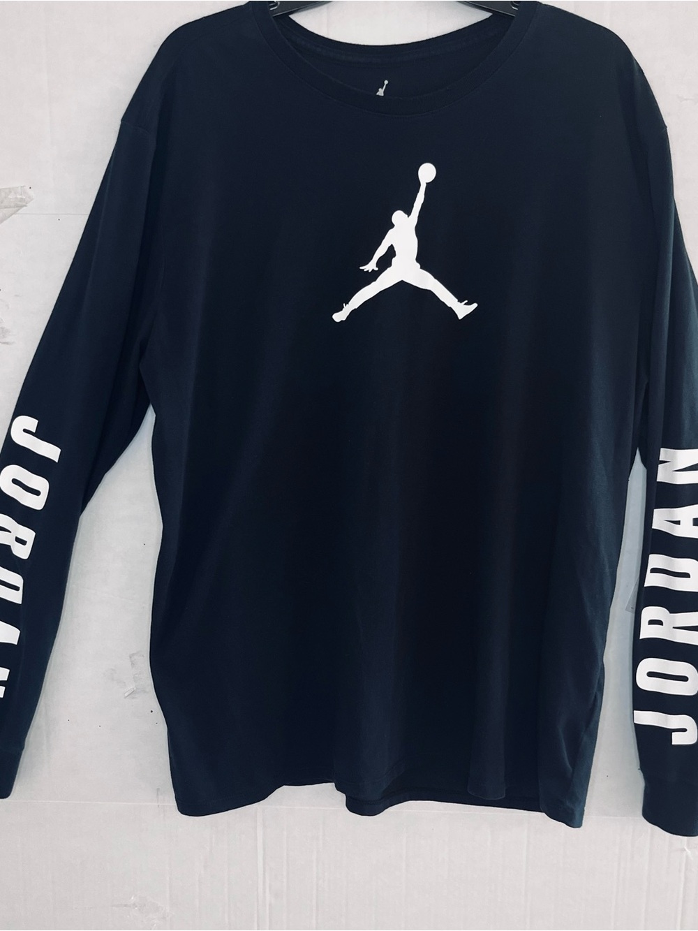 Jordan Long-Sleeve Jumpman Tee in Black and White 2XL